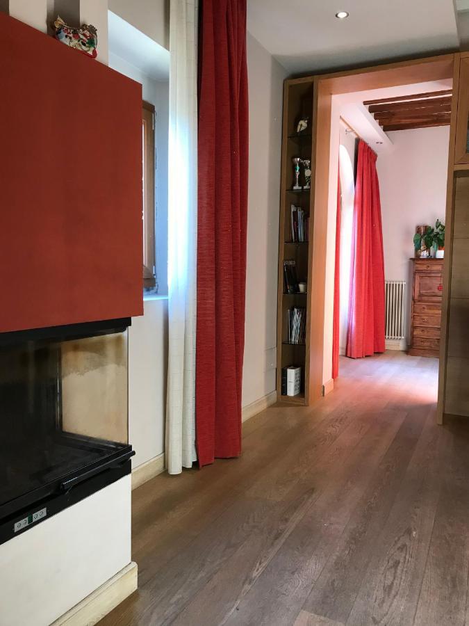 Appartamento In Villa Con Piscina - Mhateria Relais Rignano sullʼArno المظهر الخارجي الصورة