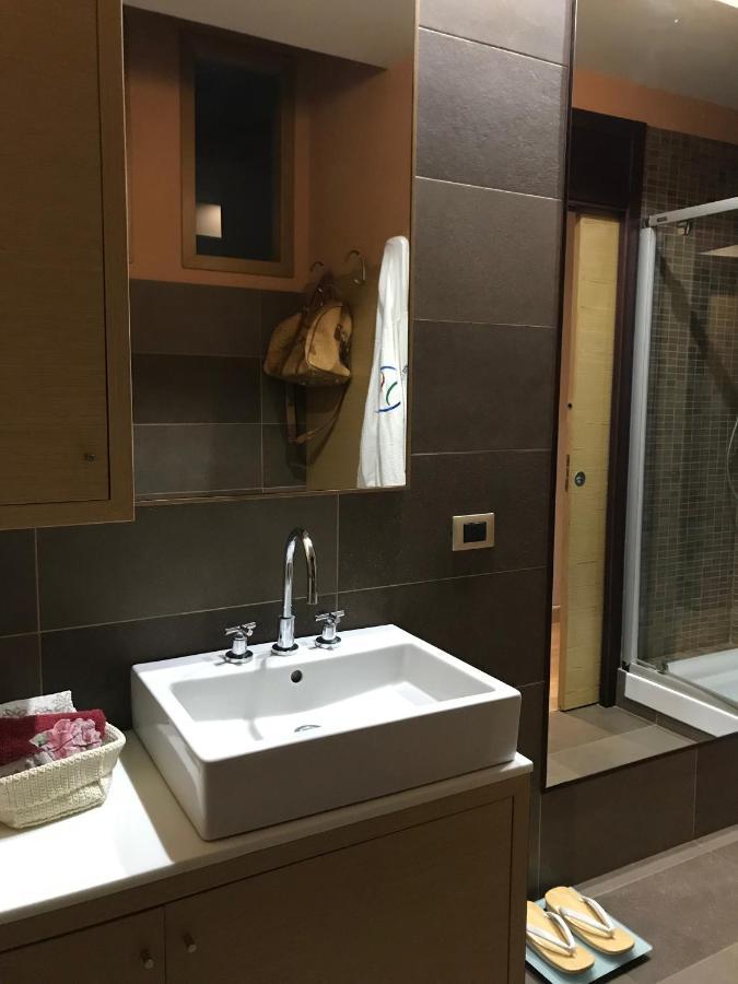 Appartamento In Villa Con Piscina - Mhateria Relais Rignano sullʼArno المظهر الخارجي الصورة