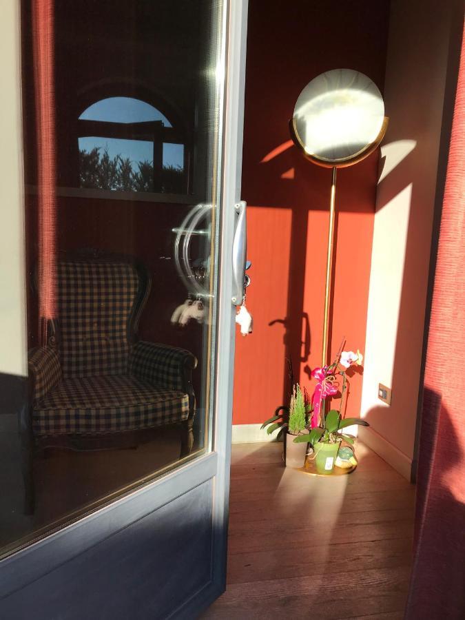 Appartamento In Villa Con Piscina - Mhateria Relais Rignano sullʼArno المظهر الخارجي الصورة