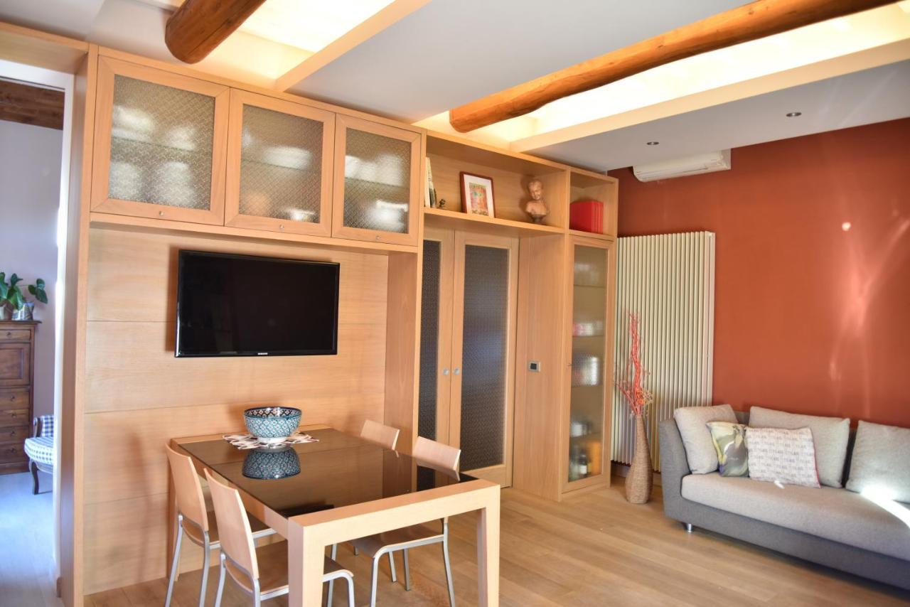 Appartamento In Villa Con Piscina - Mhateria Relais Rignano sullʼArno المظهر الخارجي الصورة