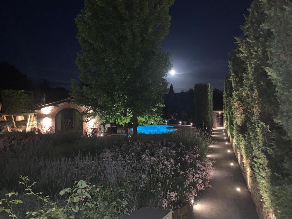 Appartamento In Villa Con Piscina - Mhateria Relais Rignano sullʼArno المظهر الخارجي الصورة