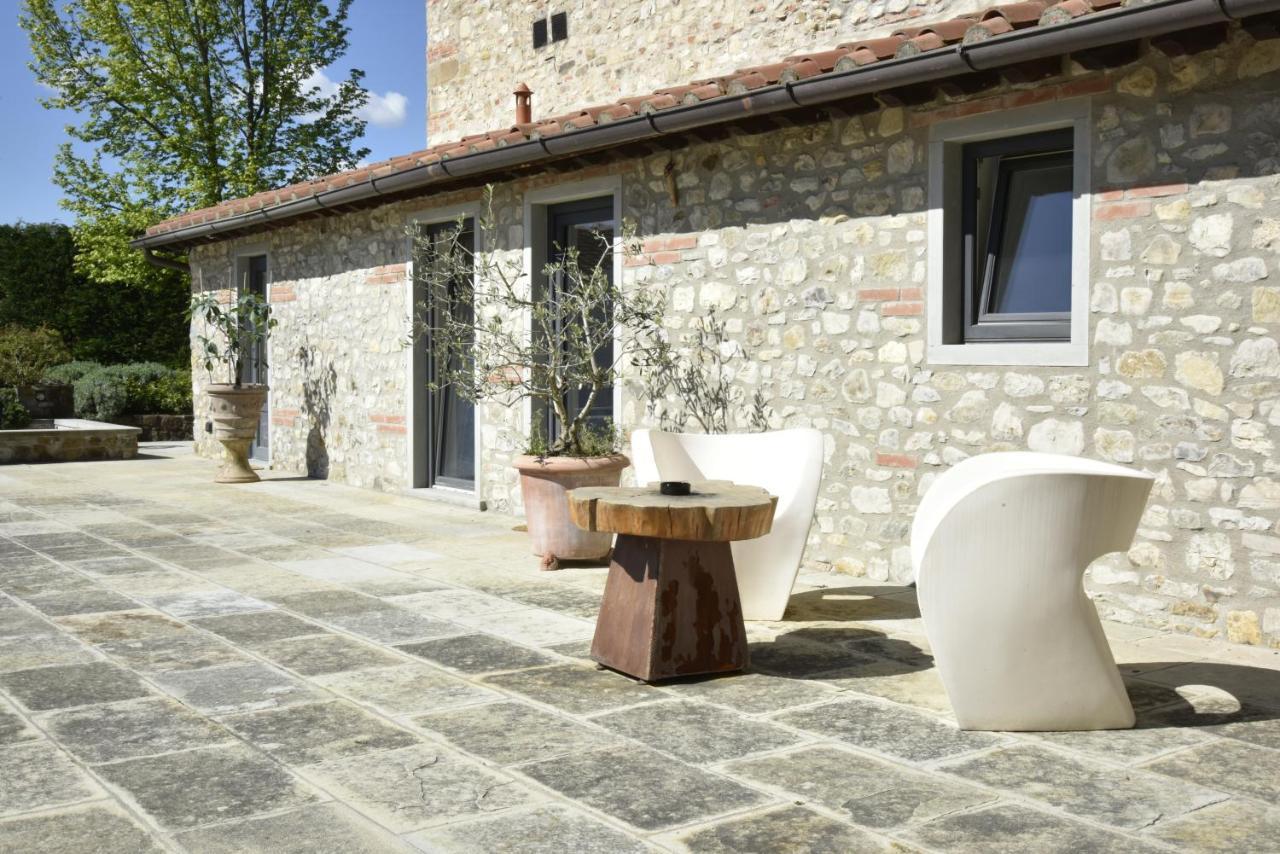 Appartamento In Villa Con Piscina - Mhateria Relais Rignano sullʼArno المظهر الخارجي الصورة